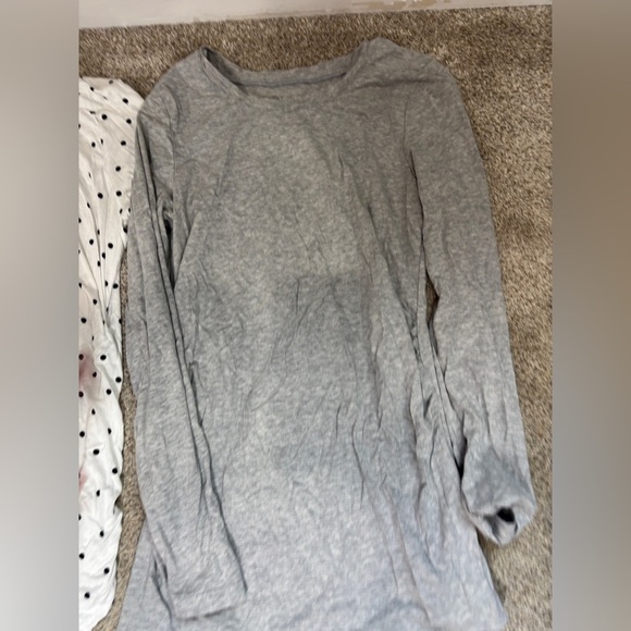 Lot of Maternity small tops blouses shirts basics comfy loungewear small - Picture 8 of 13